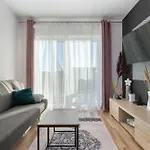 Charming Alice With Terrace And Garden In By Renters *