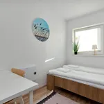 Charming Alice With Terrace And Garden In By Renters * Ястшембя-Гура