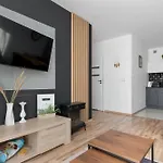 Апартаменты Charming Alice With Terrace And Garden In By Renters *